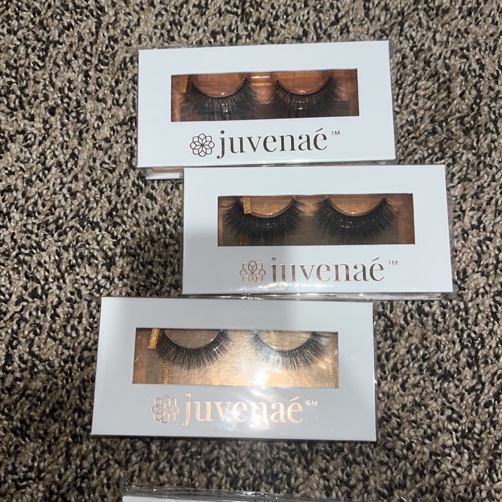 Juvenae lashes - Picture 2 of 2